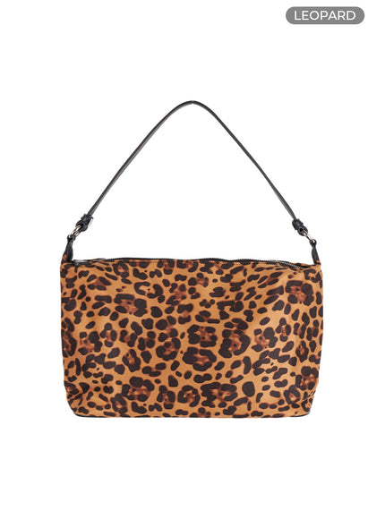 classic-nylon-shoulder-bag-cs430 / Leopard