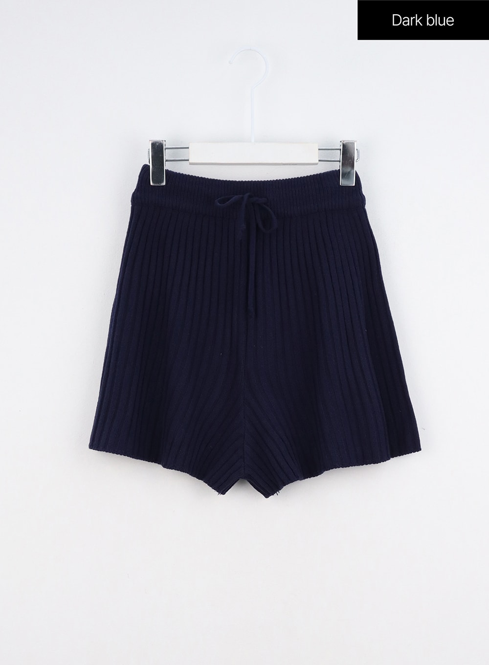 ribbed-knit-shorts-io317