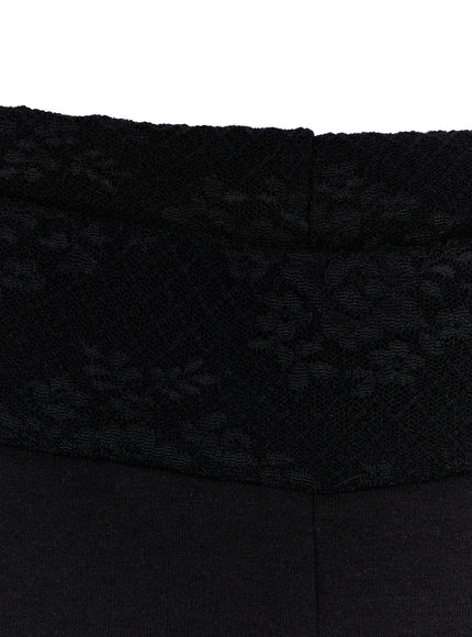 lace-trim-low-rise-shorts-cy521