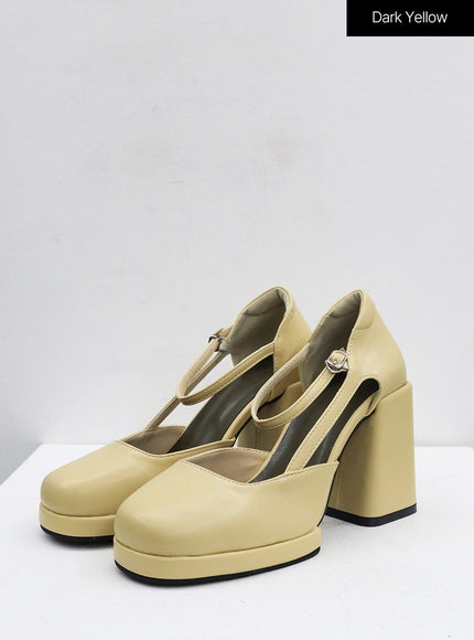 High Heel Round Toe Buckle Shoes BD19