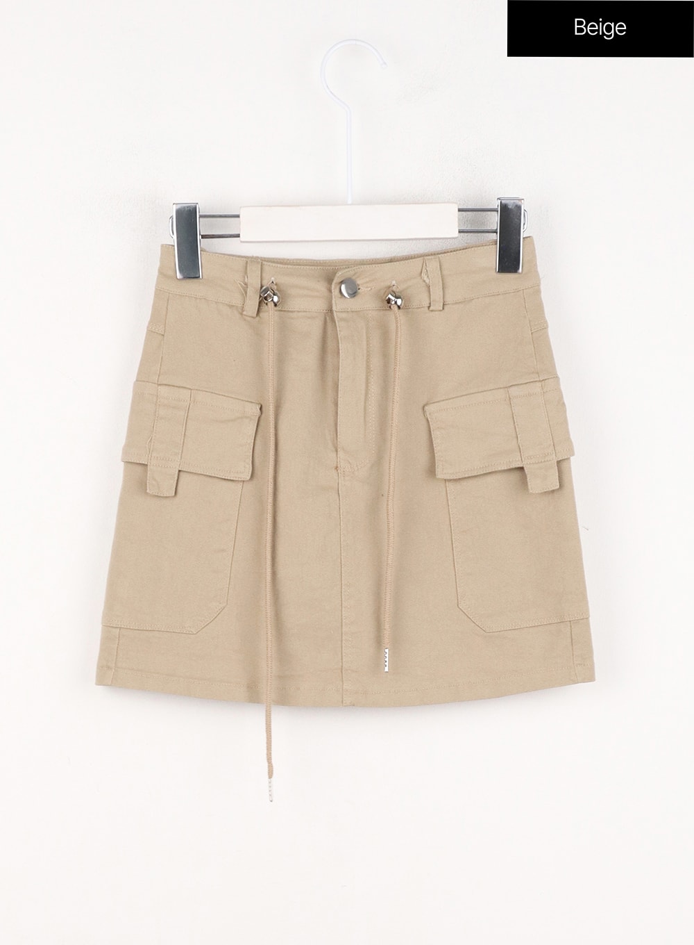 a-line-string-mini-cargo-skirt-in302 / Beige