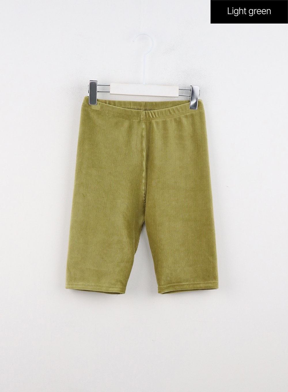 ribbed-knit-biker-shorts-in323 / Light green