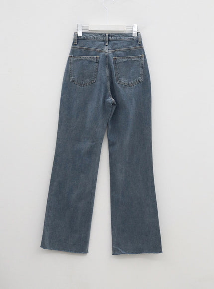 Straight Leg Blue Jeans BA303