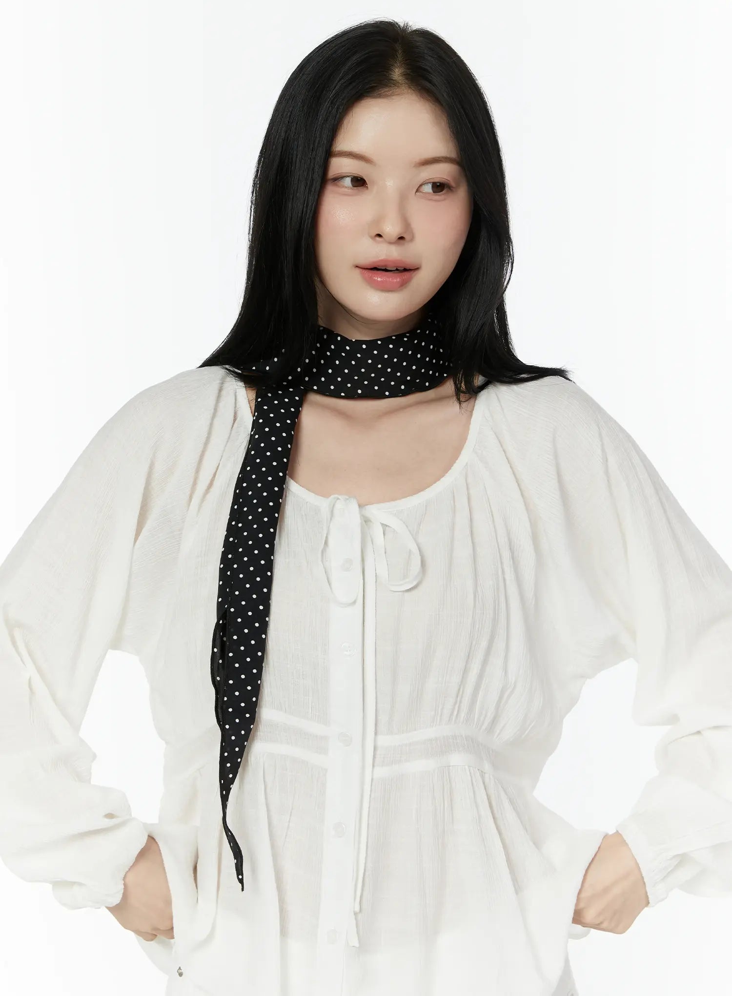 roland-black-polka-dot-neck-scarf-iu503
