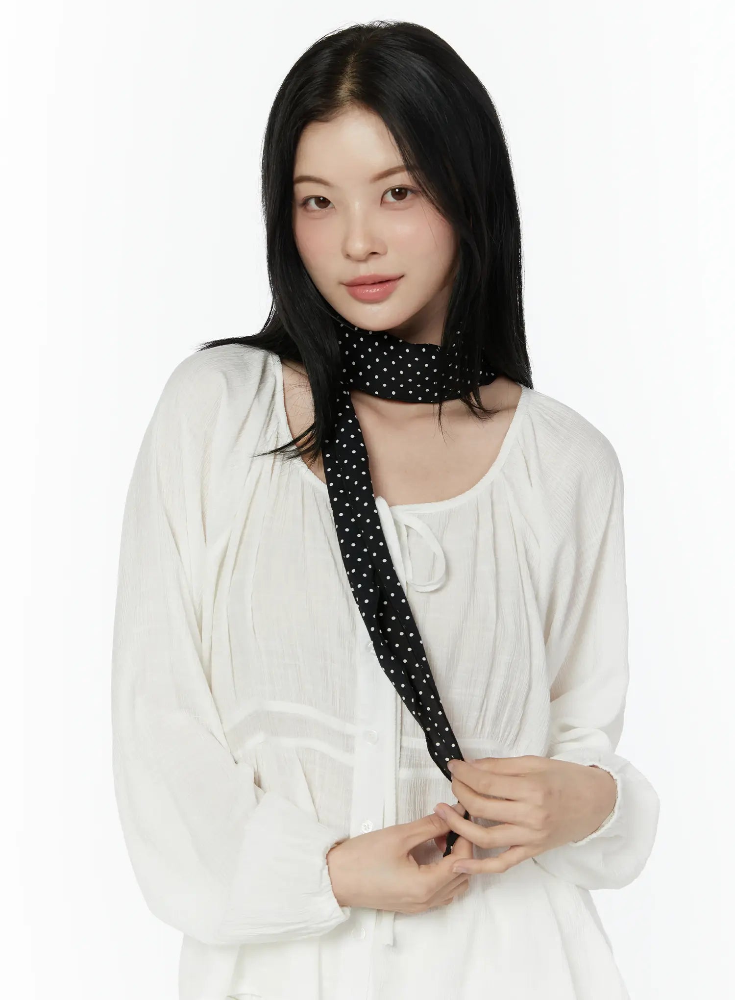 roland-black-polka-dot-neck-scarf-iu503