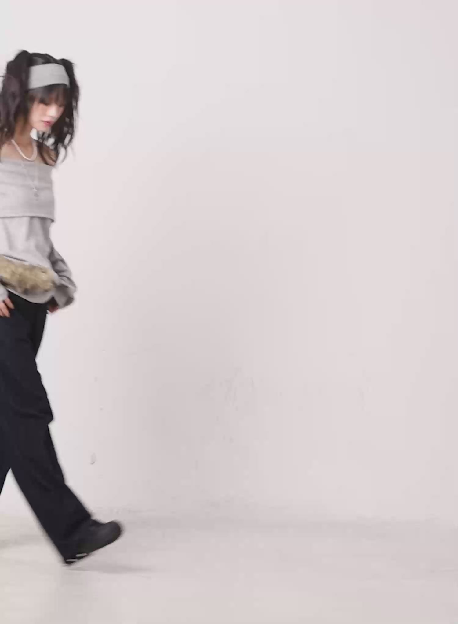 Casual Oversized Off-Shoulder Sweatshirt CN510