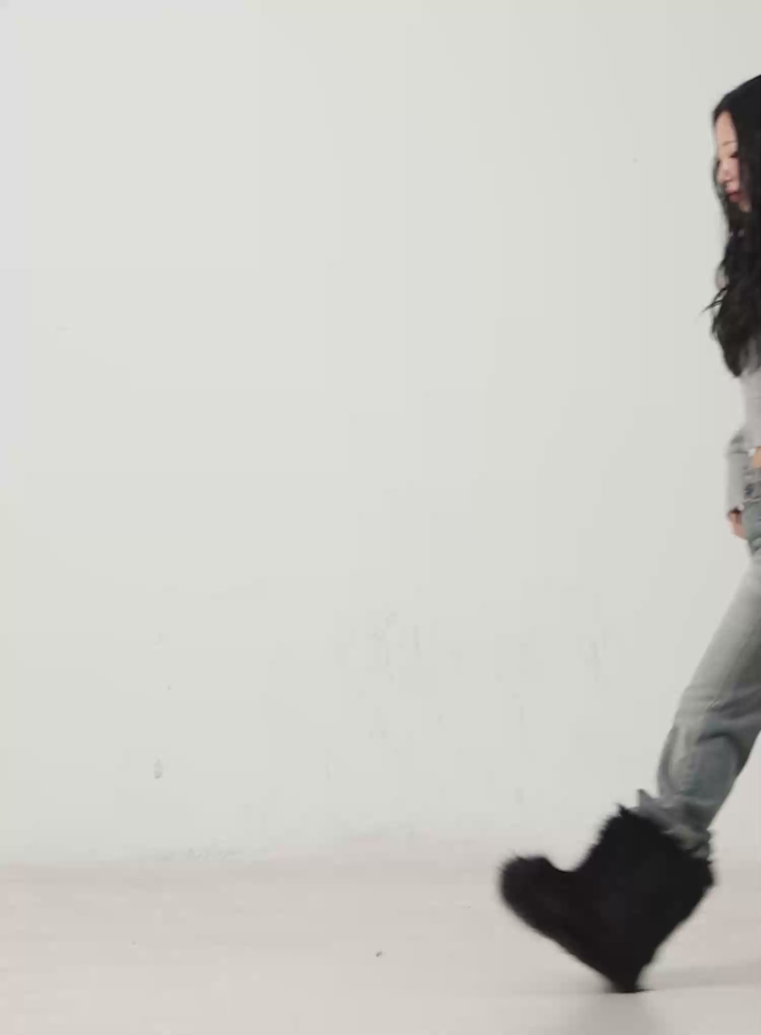 Jayda Low-Rise Washed Flared Jeans CN514