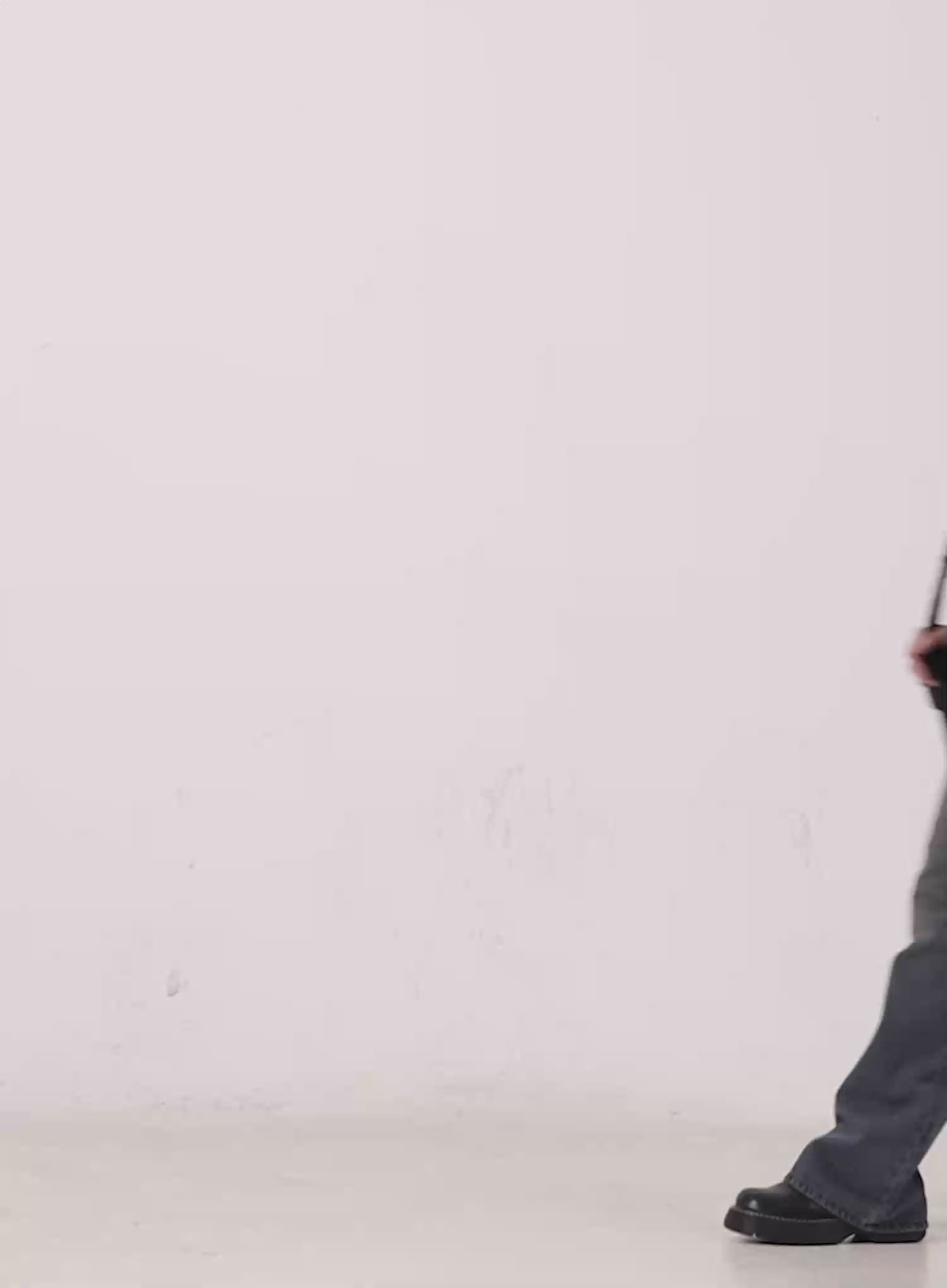 Rayna Mid Wash Wide Fit Jeans IO527