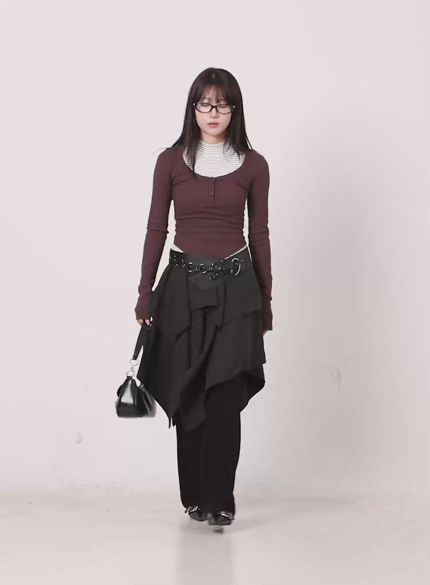 Buttoned U-neck Crop Long Sleeve Top CO521