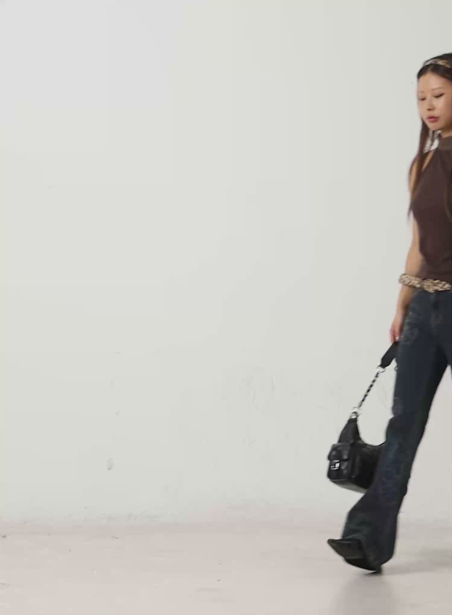 Amari Floral Embriodered Bootcut Jeans IN528