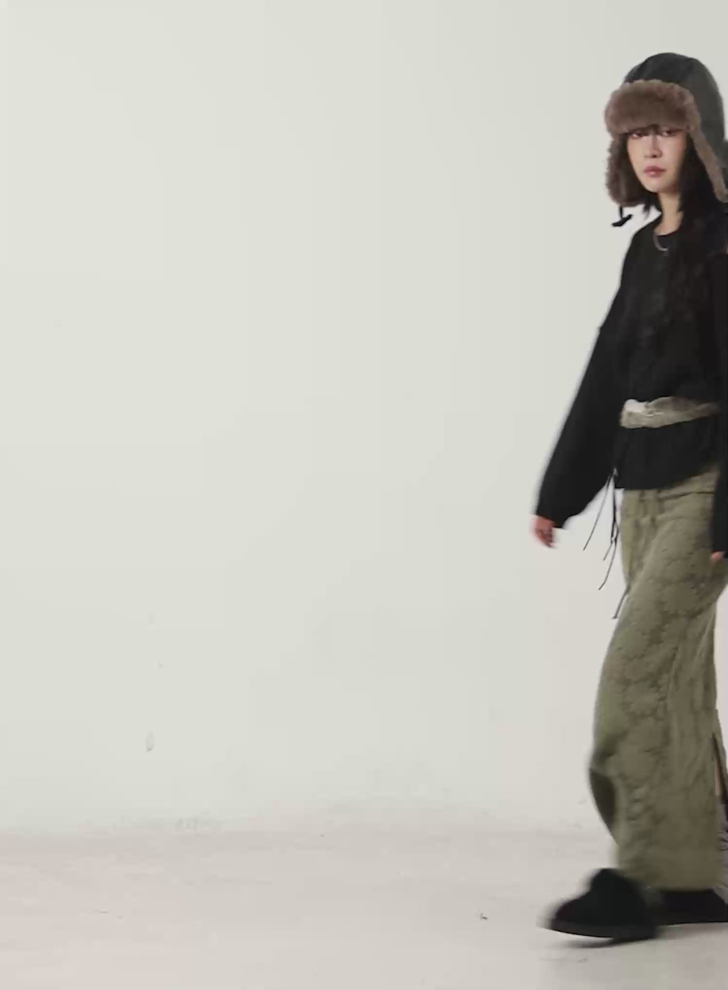 Loose Buttoned Knit Sweater CN528