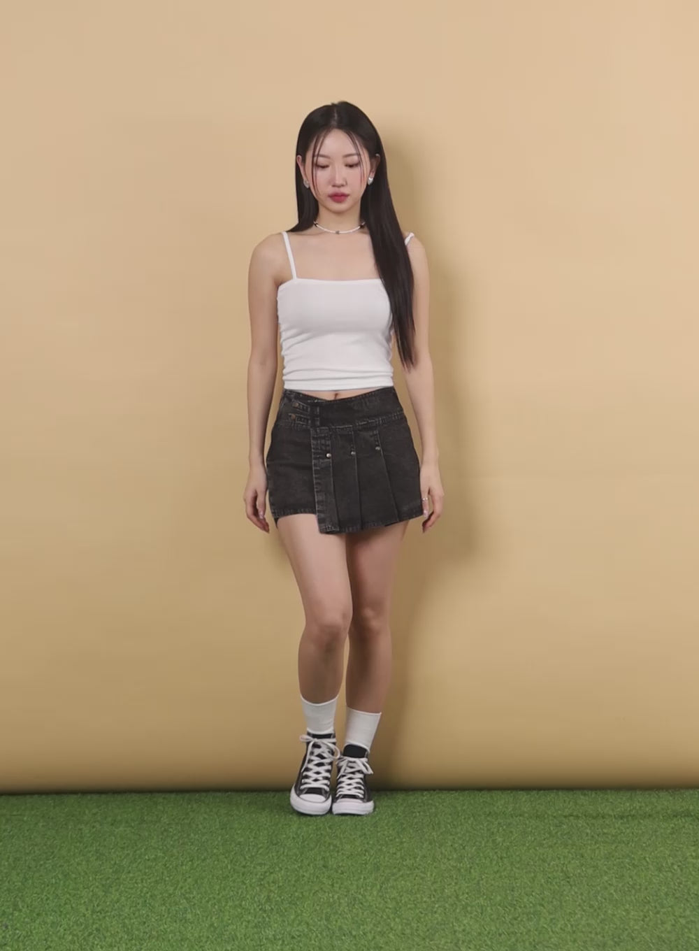 Unbalanced Denim Pleated Mini Skirt IJ430