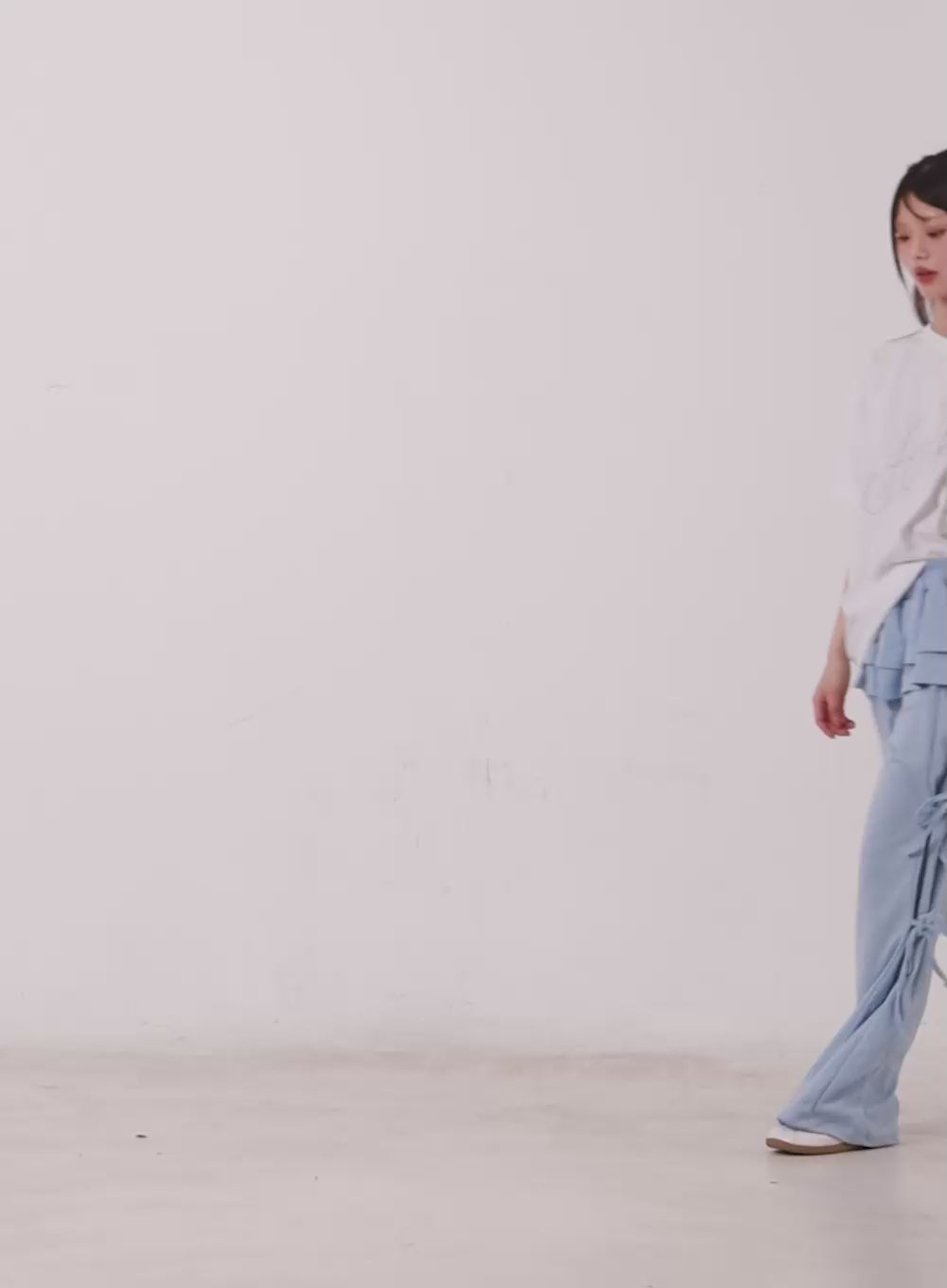 Angel One-Shoulder Stripe T-Shirt IY502