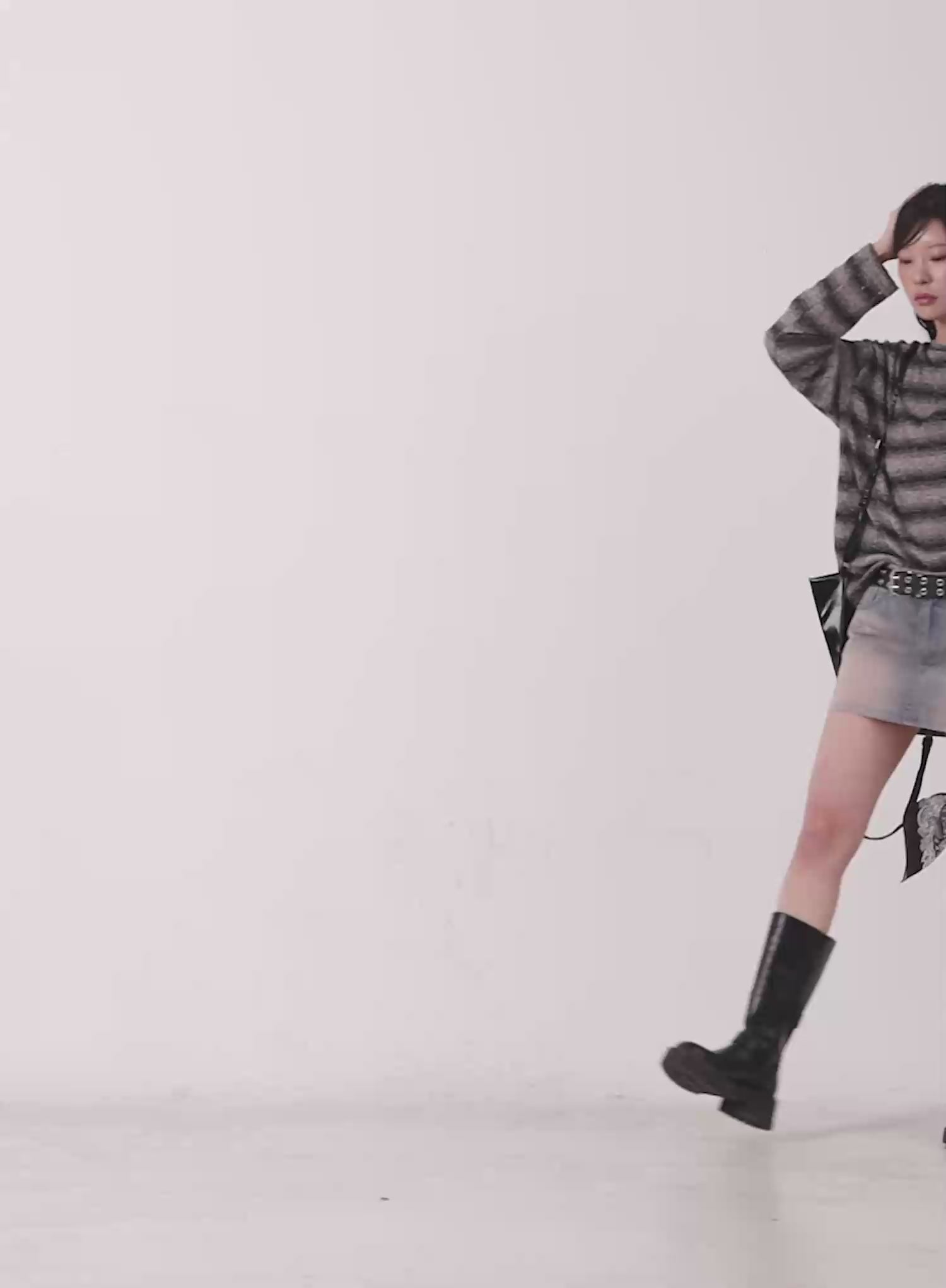 Striped Knit Long-Sleeve Pullover IC503