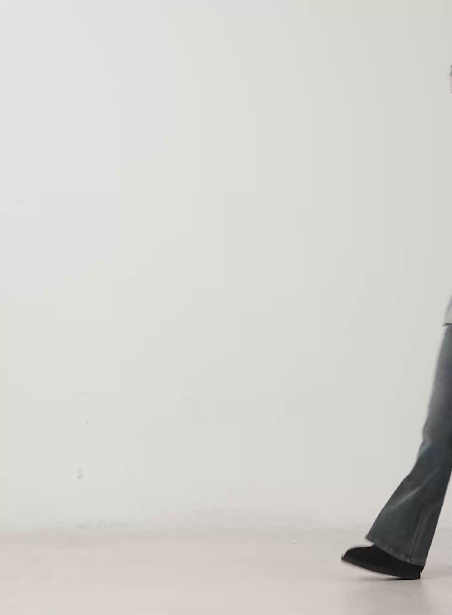 Off-Shoulder Slit Long Sleeve Top CD509