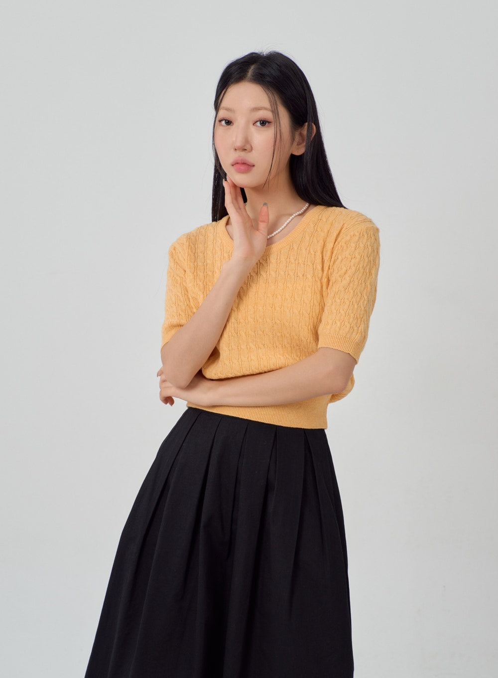 Cable Knit Cropped Sweater IM315