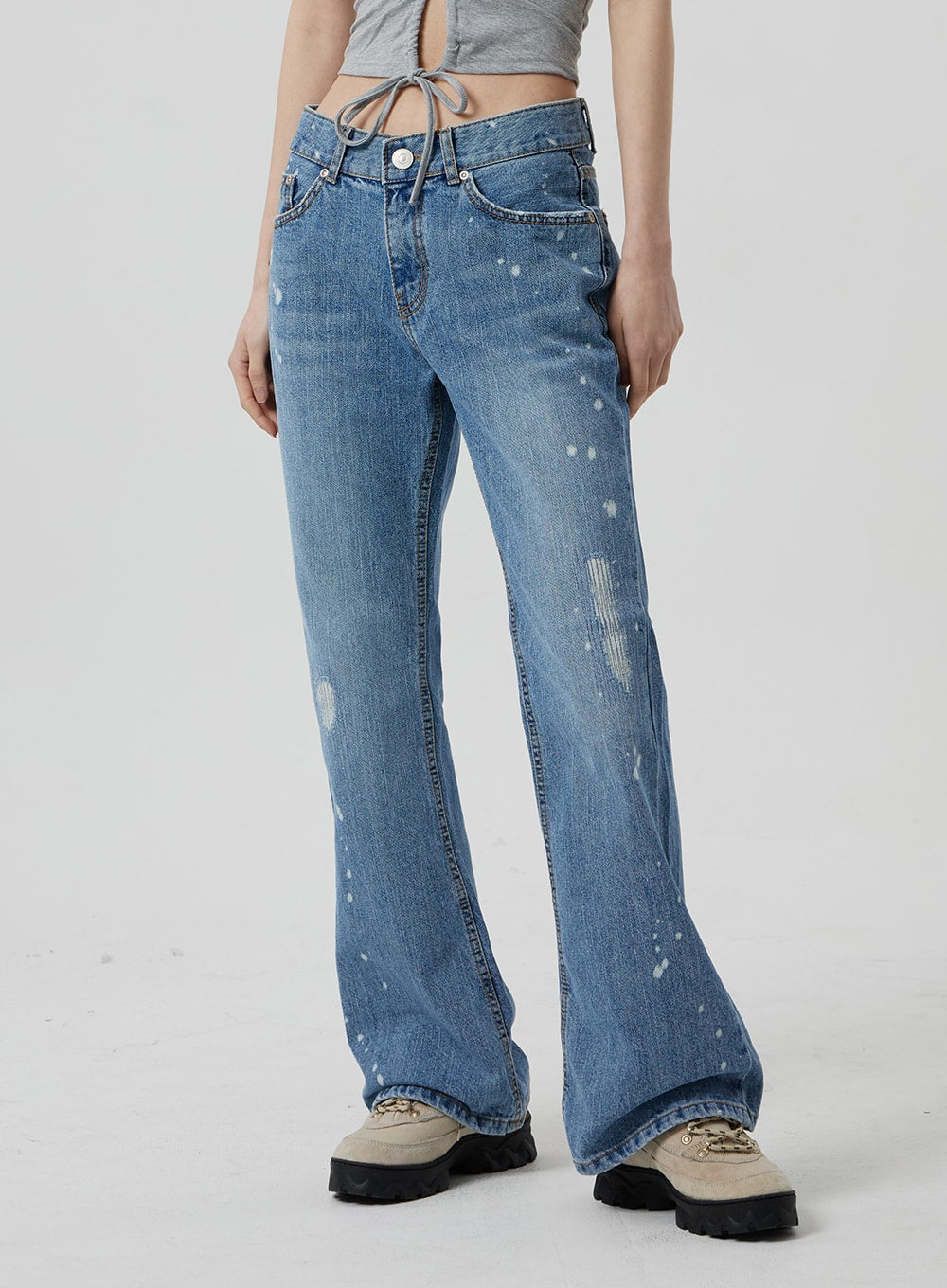 Low Rise Bootcut Jeans CF309
