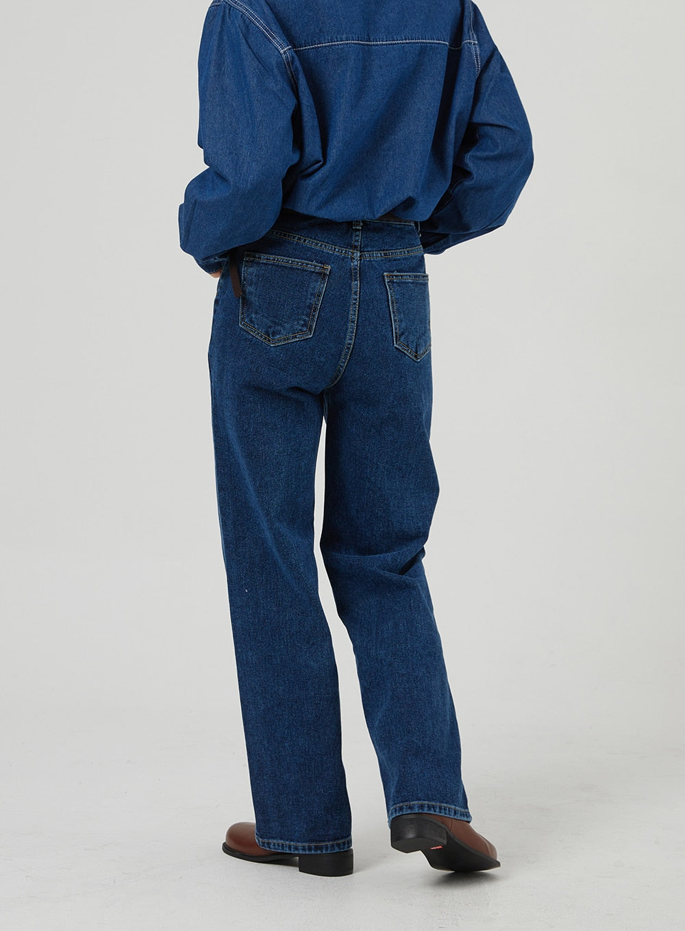 Basic Indigo Jeans OF310