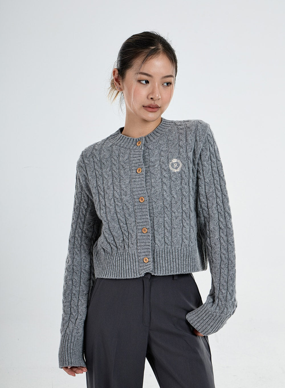 Button Embroidery Crop Knit Cardigan CO06