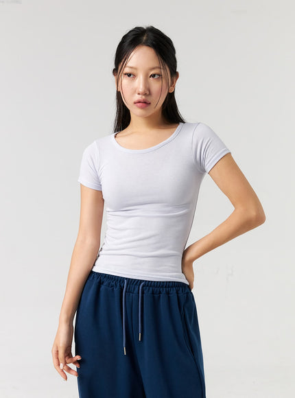 basic-crewneck-tee-cl326