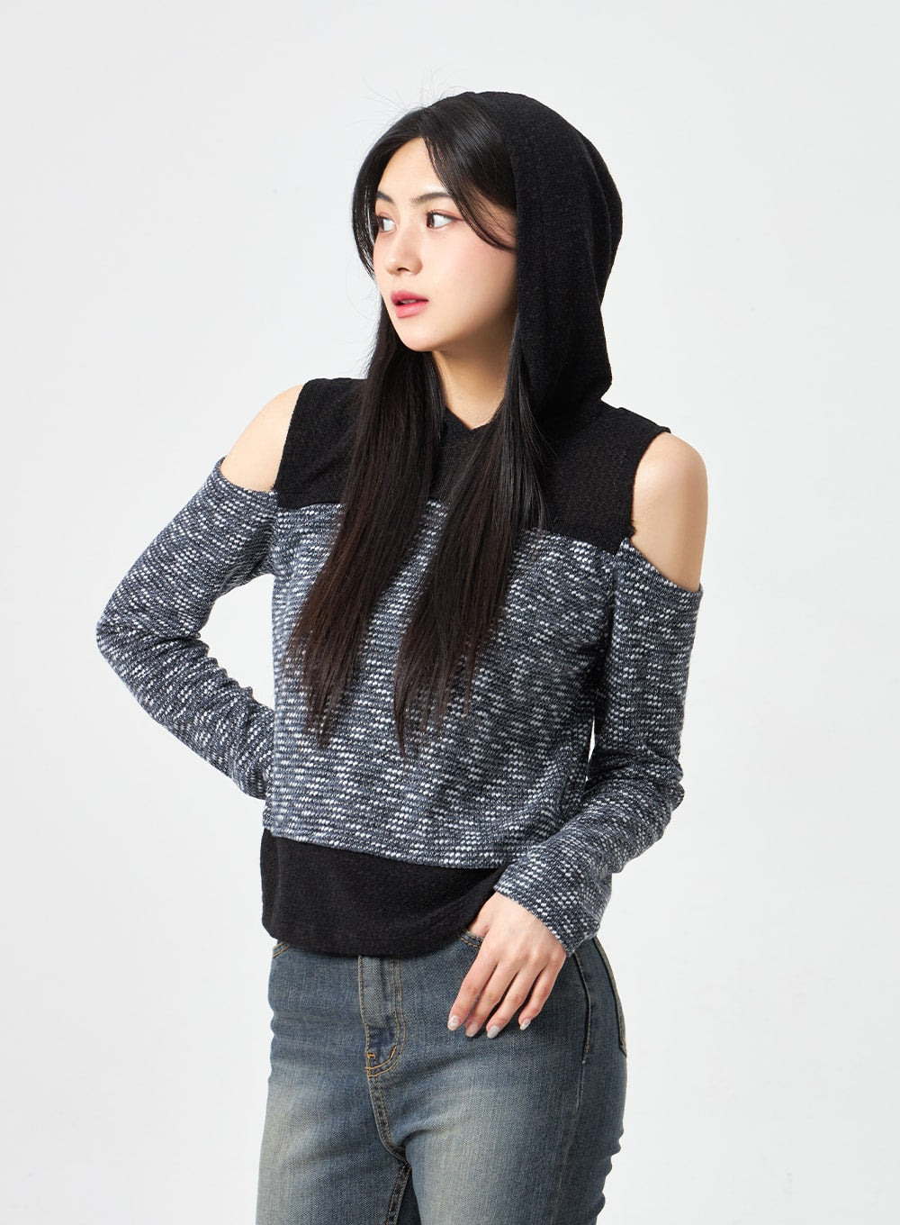Cut Out Knit Hoodie BA310