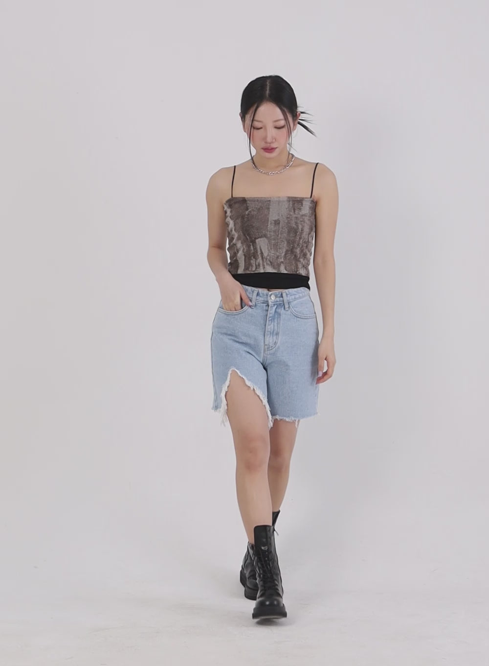 Ripped Denim Bermuda Shorts IA305