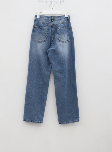 Ripped Knee Jeans IA305