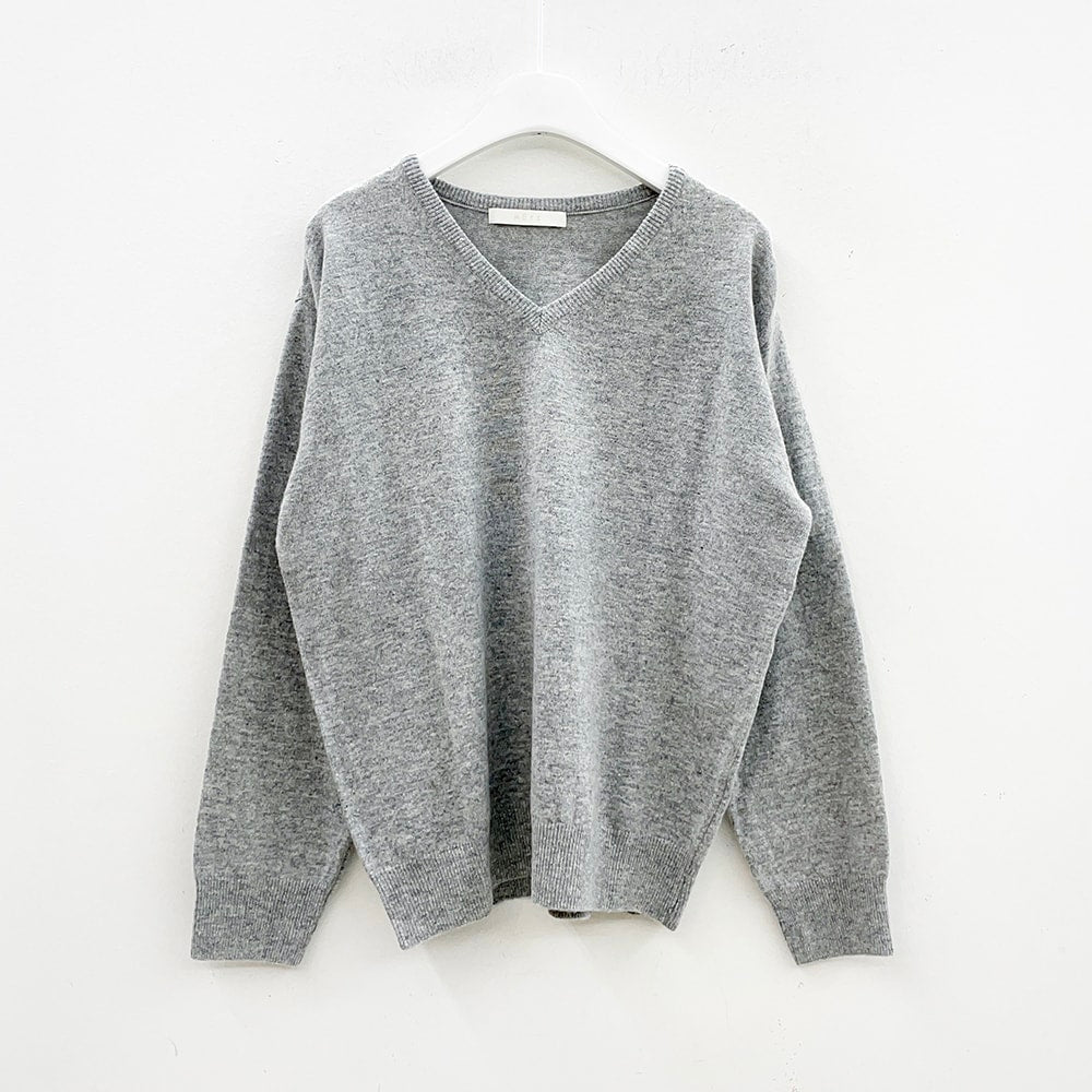 V Neck Wool Sweater J7