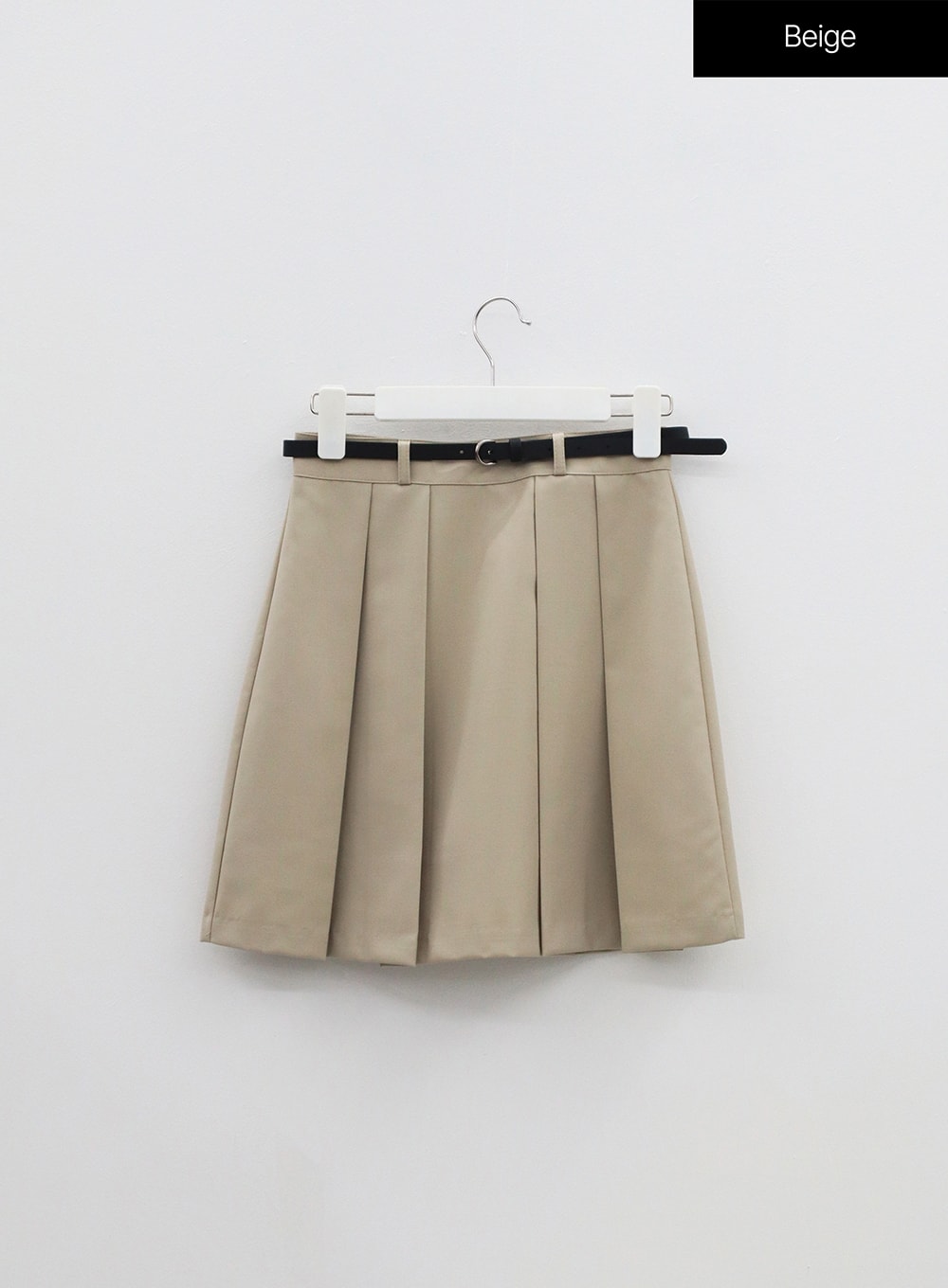 Pleated Mini Skirt with Belt OF317