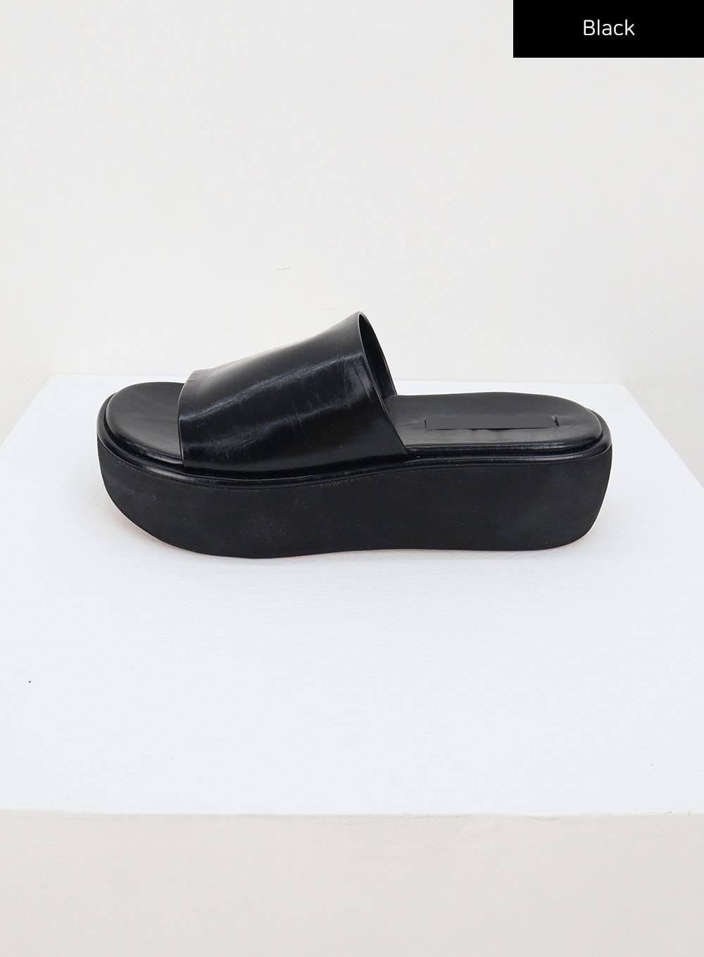 Faux Leather Sandals CA311