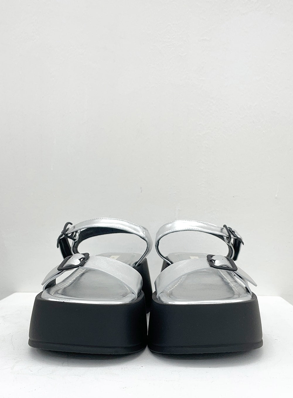 Glossy Double Buckled Chunky Platform Sandals OU14