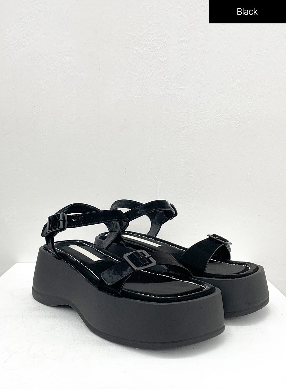 Glossy Double Buckled Chunky Platform Sandals OU14