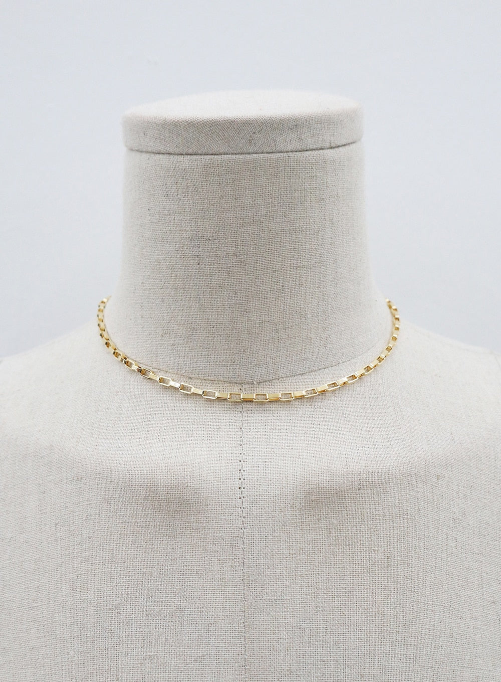 Two-Layer Chain and Square Pendant Necklace OO24
